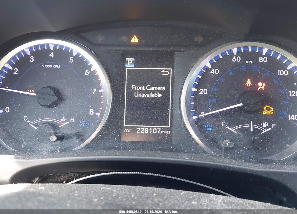 2019 TOYOTA HIGHLANDER LE VIN: 5TDZARFH9KS044570