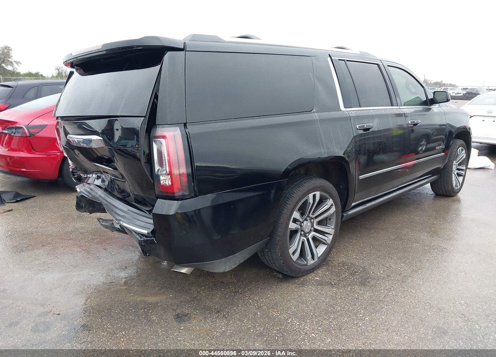 2018 GMC YUKON XL DENALI VIN: 1GKS2HKJ9JR225283