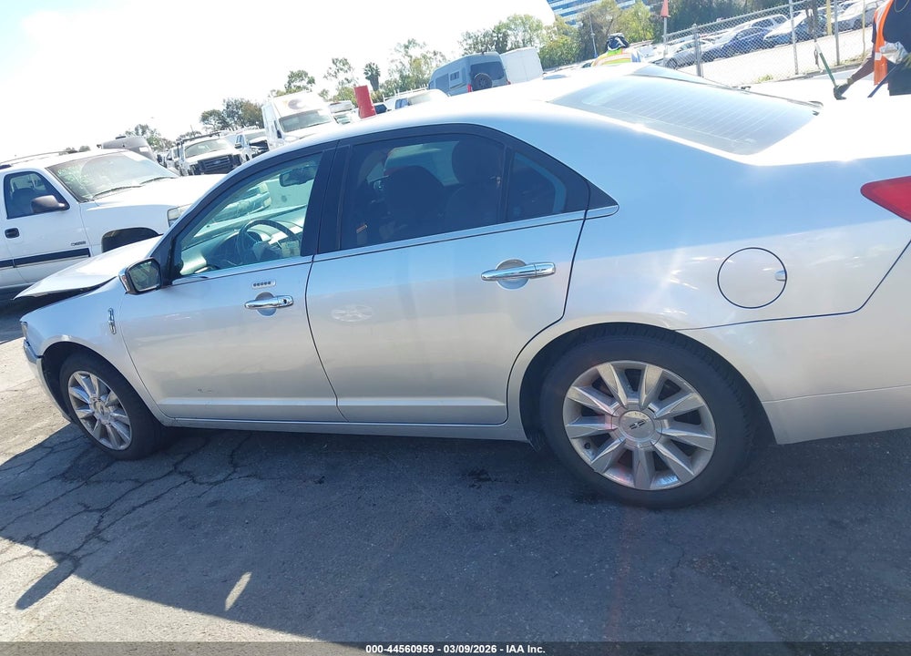 2011 LINCOLN MKZ VIN: 3LNHL2JC7BR774422