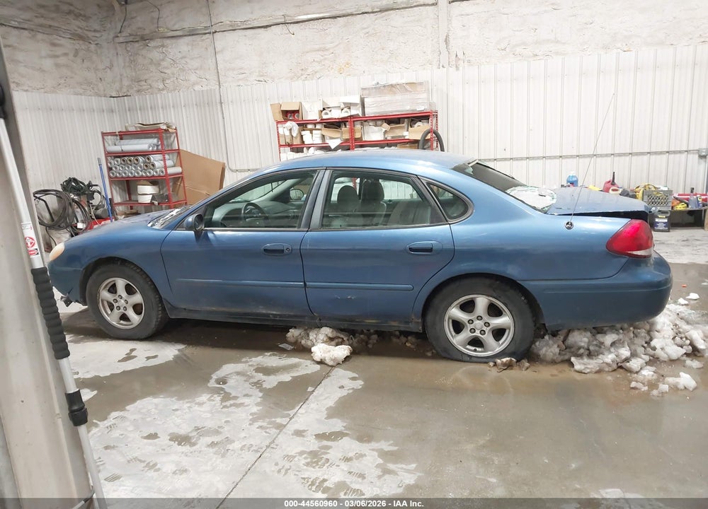 2004 FORD TAURUS SE VIN: 1FAFP53U44A148644