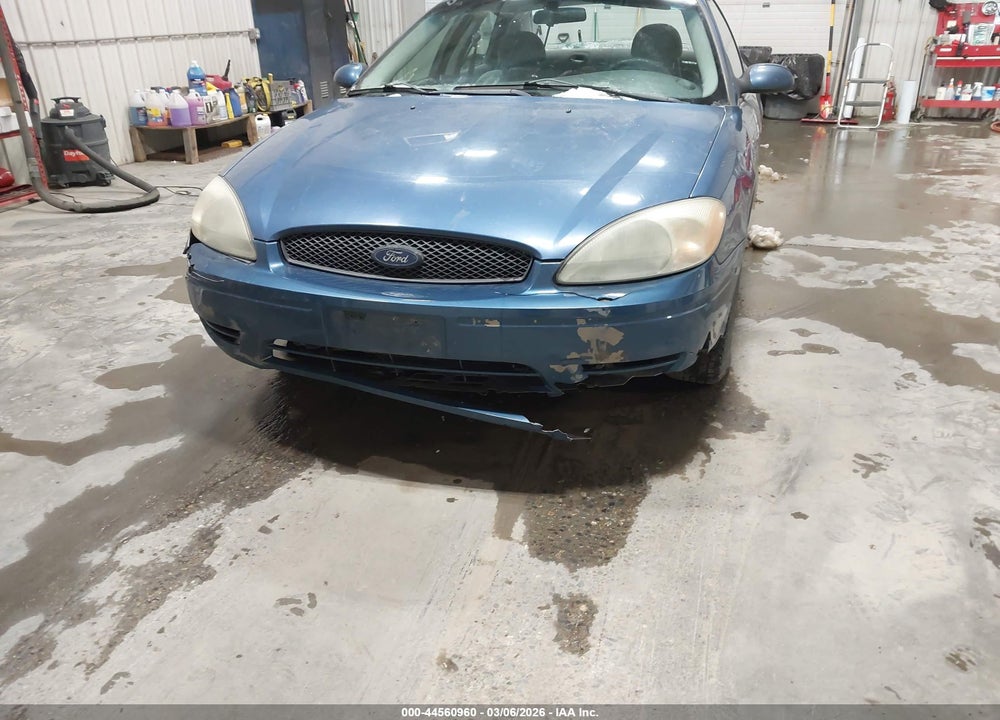 2004 FORD TAURUS SE VIN: 1FAFP53U44A148644
