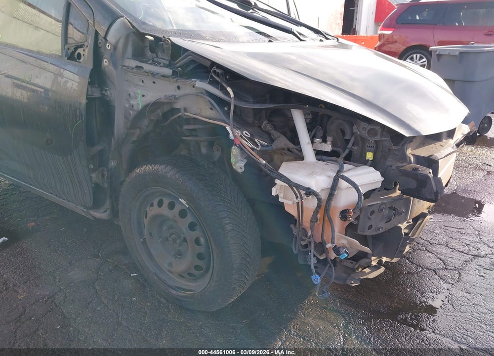 2013 TOYOTA PRIUS C TWO VIN: JTDKDTB30D1542334