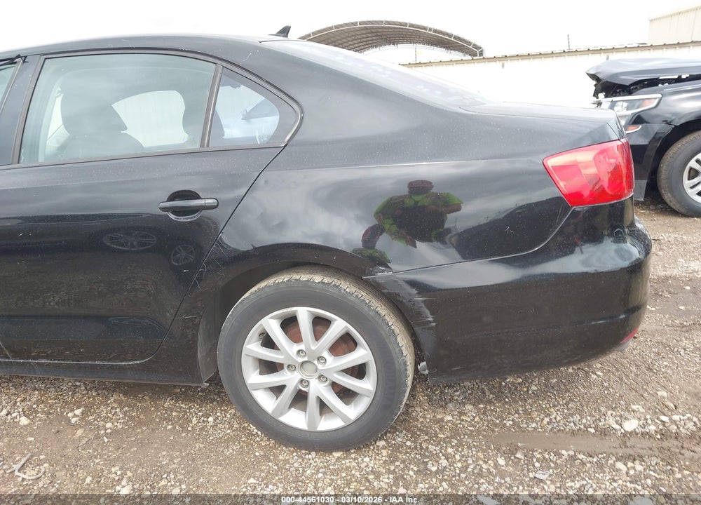2012 VOLKSWAGEN JETTA 2.5L SE VIN: 3VWDX7AJXCM340283