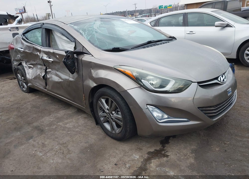 2015 HYUNDAI ELANTRA VIN: 5NPDH4AE1FH608794