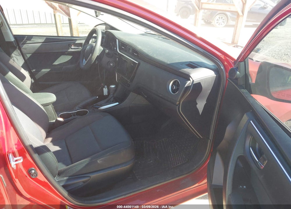 2017 TOYOTA COROLLA LE VIN: 5YFBURHE9HP682556