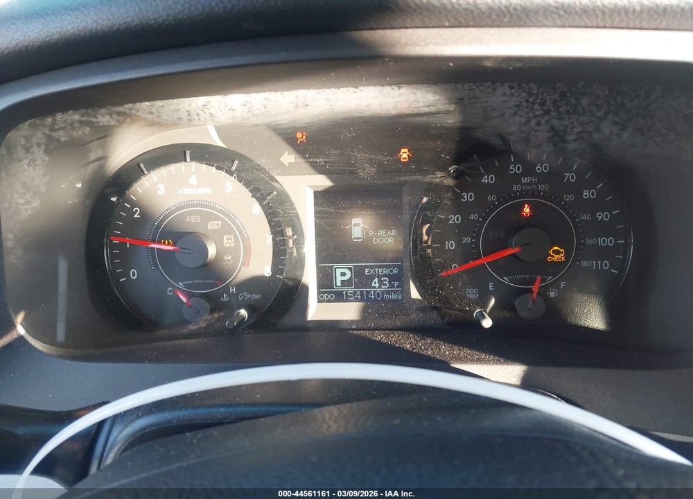 2017 TOYOTA SIENNA LE 8 PASSENGER VIN: 5TDKZ3DC7HS896004