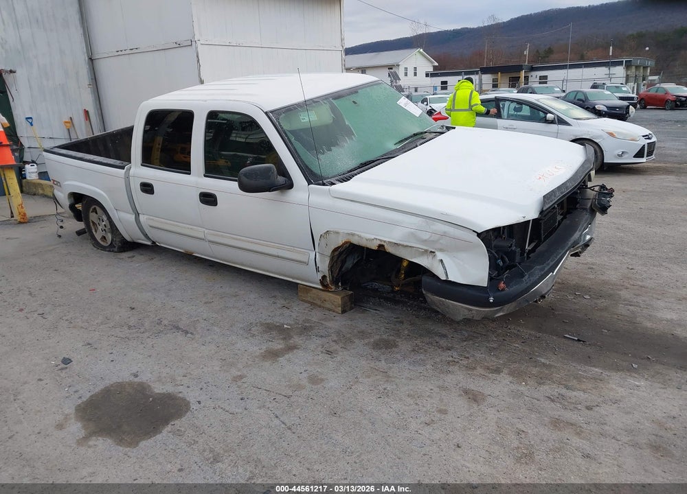 2004 CHEVROLET SILVERADO 1500 Z71 VIN: 2GCEK13T641349802
