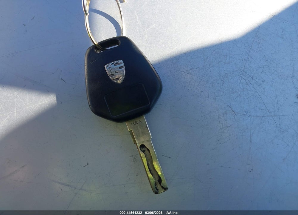 1998 PORSCHE BOXSTER VIN: WP0CA2984WU622133