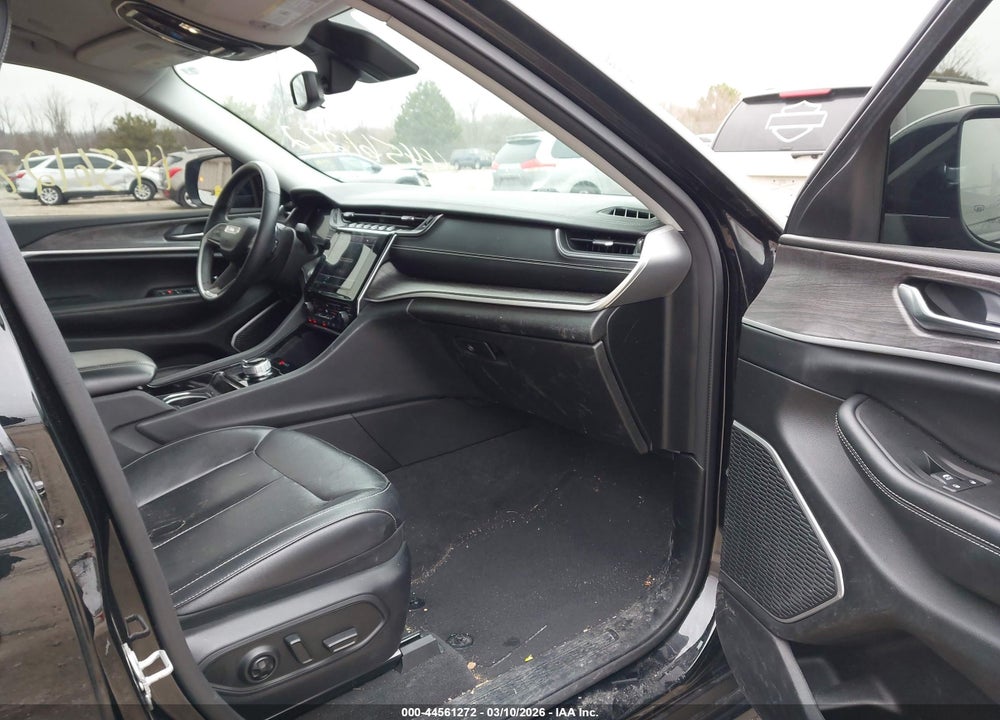 2021 JEEP GRAND CHEROKEE L LIMITED 4X4 VIN: 1C4RJKBG5M8142037