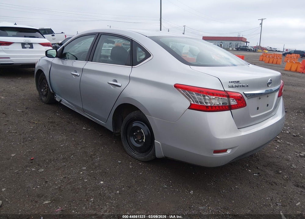2015 NISSAN SENTRA S VIN: 3N1AB7APXFY344617