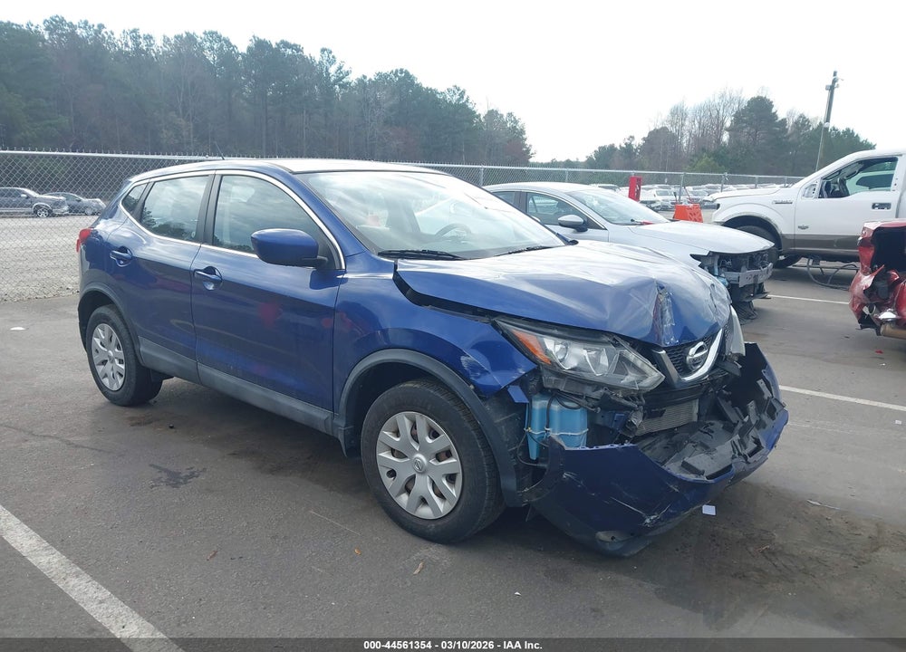 2017 NISSAN ROGUE SPORT S VIN: JN1BJ1CP6HW004800