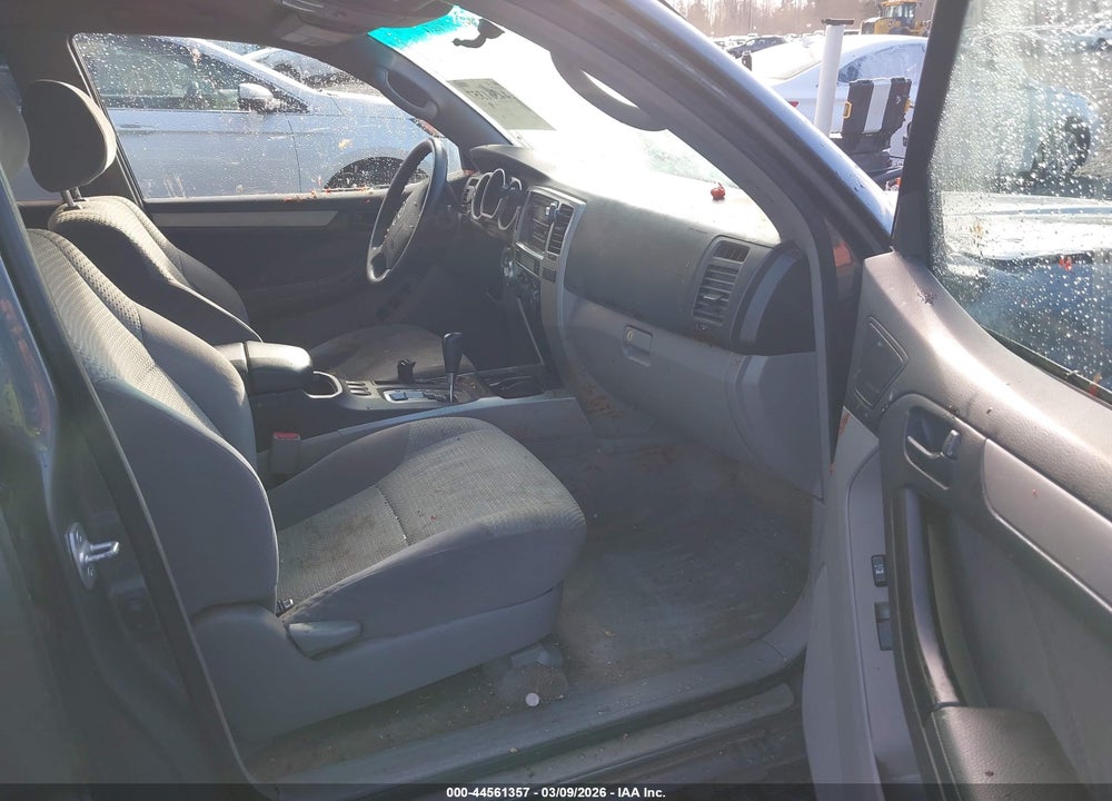 2005 TOYOTA 4RUNNER SR5 V6 VIN: JTEBU14R250059498