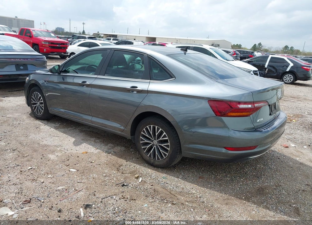 2019 VOLKSWAGEN JETTA 1.4T SEL VIN: 3VWE57BU4KM106173