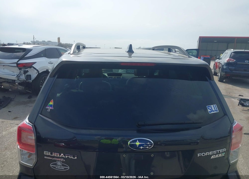 2017 SUBARU FORESTER 2.5I PREMIUM VIN: JF2SJAGC4HH584607