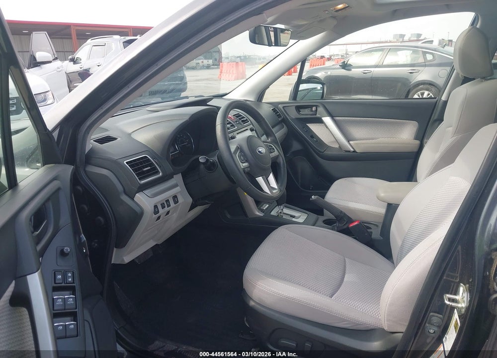 2017 SUBARU FORESTER 2.5I PREMIUM VIN: JF2SJAGC4HH584607