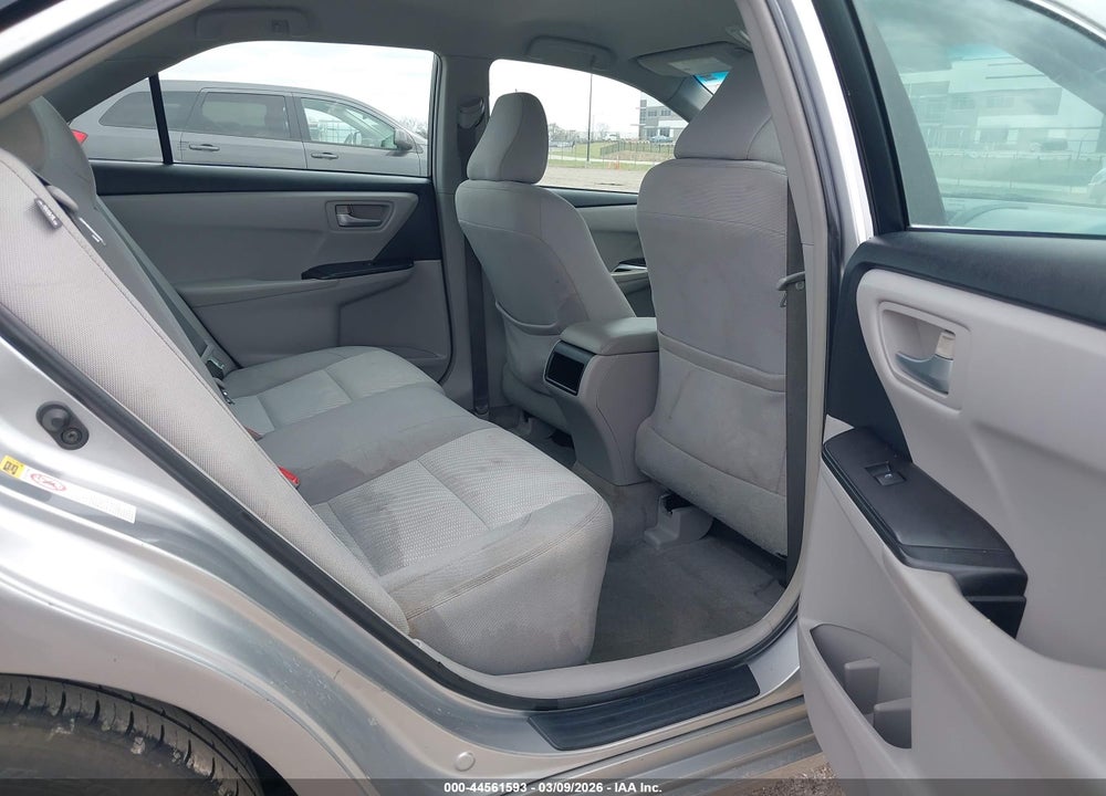2016 TOYOTA CAMRY LE VIN: 4T1BF1FK8GU121959