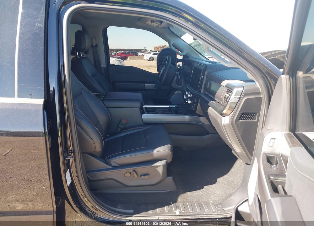 2025 FORD F-350 LARIAT VIN: 1FT8W3DTXSED35828