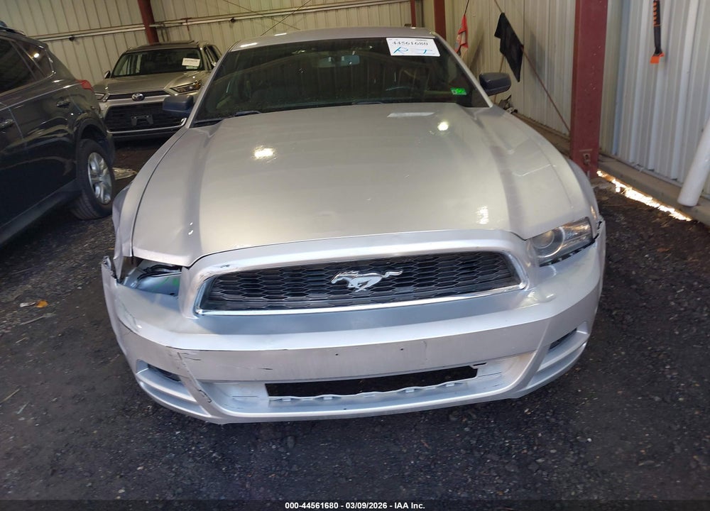2014 FORD MUSTANG V6 VIN: 1ZVBP8AM6E5214163