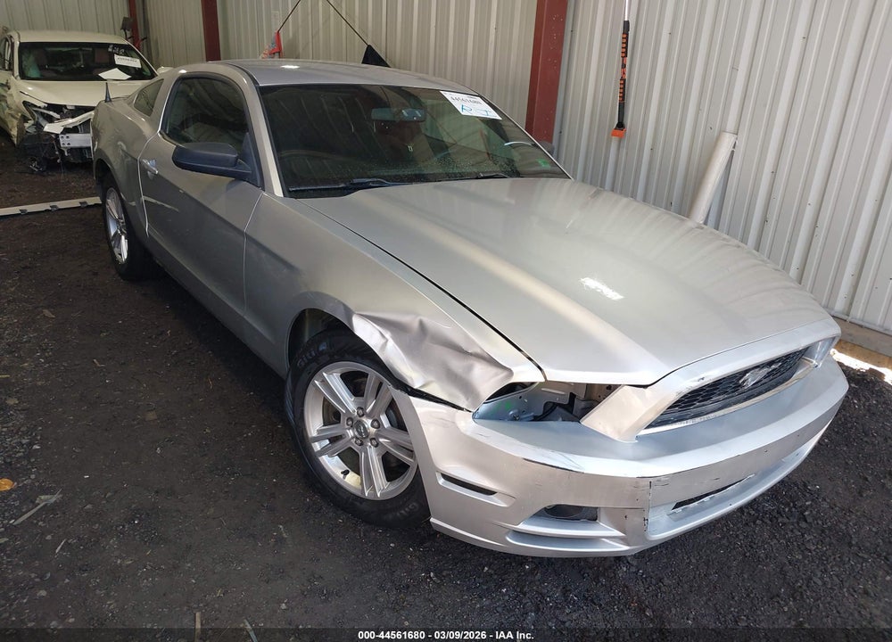 2014 FORD MUSTANG V6 VIN: 1ZVBP8AM6E5214163