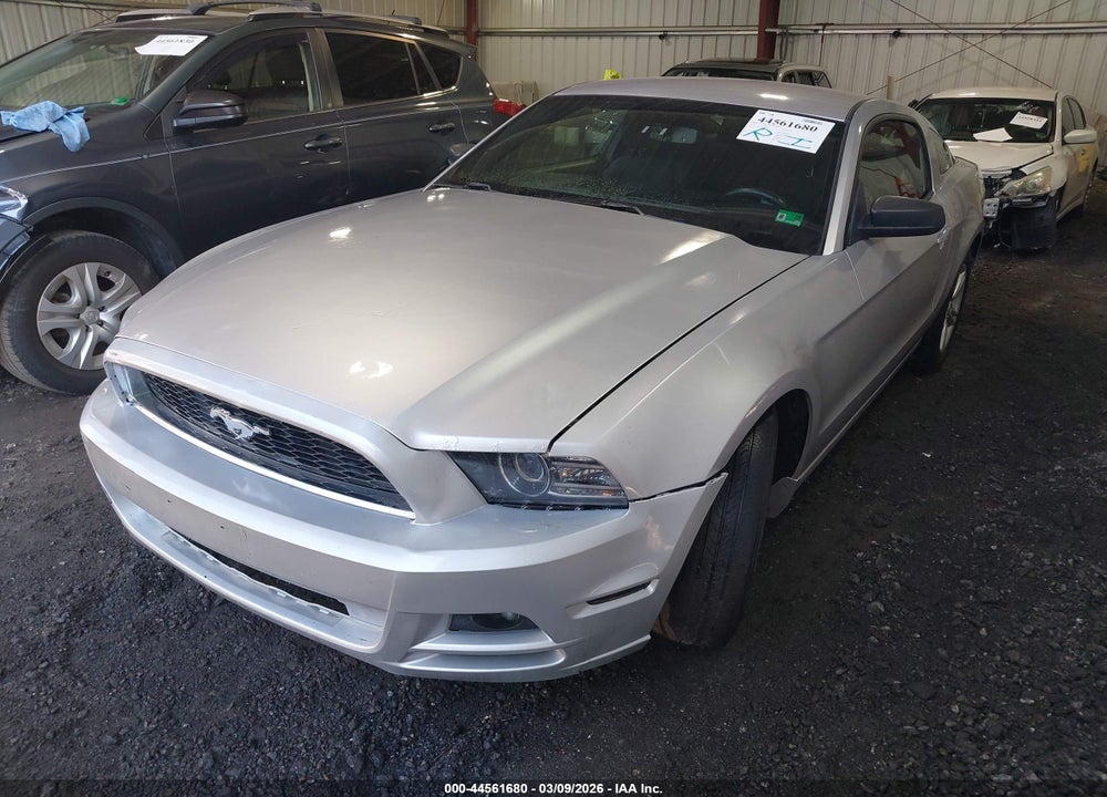 2014 FORD MUSTANG V6 VIN: 1ZVBP8AM6E5214163