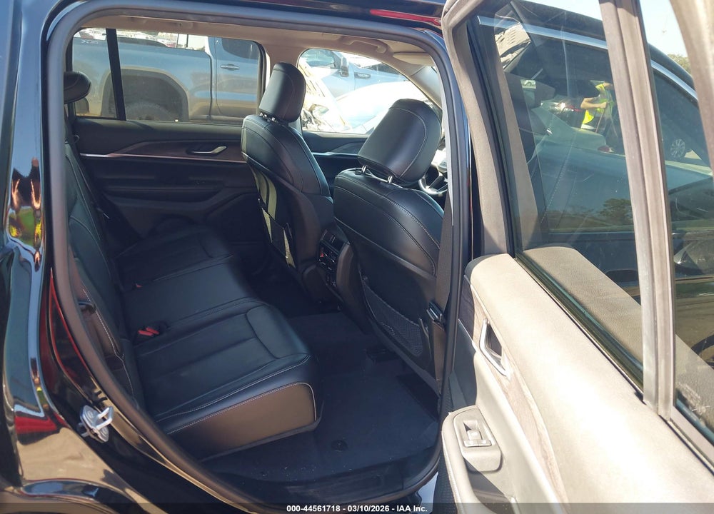 2023 JEEP GRAND CHEROKEE LIMITED 4X2 VIN: 1C4RJGBG5PC513163