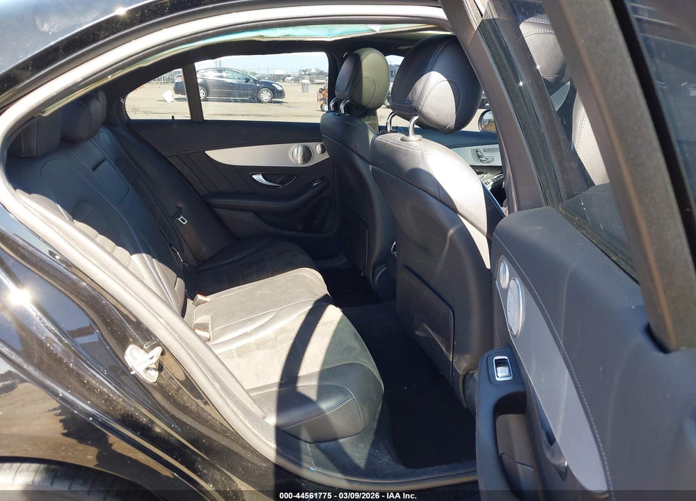 2021 MERCEDES-BENZ C 300 SEDAN VIN: W1KWF8DBXMR629212