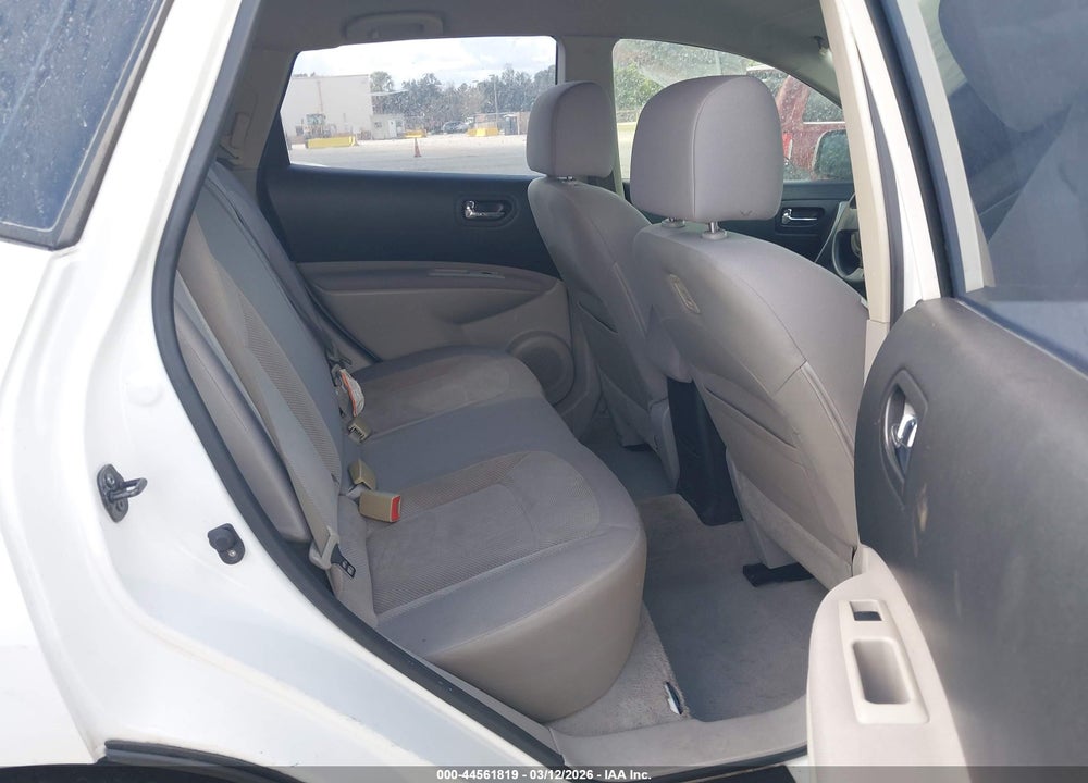 2011 NISSAN ROGUE S VIN: JN8AS5MT2BW152382