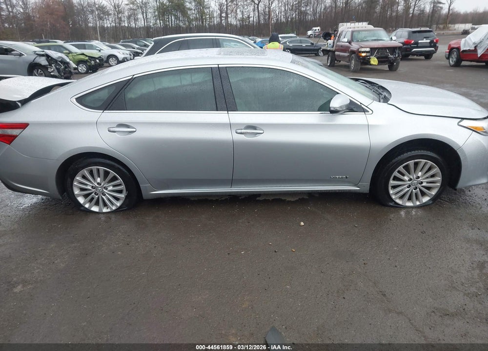 2015 TOYOTA AVALON HYBRID XLE TOURING VIN: 4T1BD1EB0FU044901
