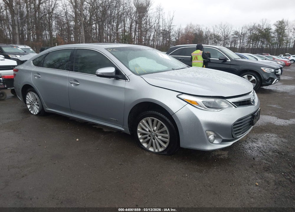 2015 TOYOTA AVALON HYBRID XLE TOURING VIN: 4T1BD1EB0FU044901