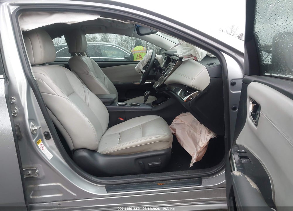 2015 TOYOTA AVALON HYBRID XLE TOURING VIN: 4T1BD1EB0FU044901