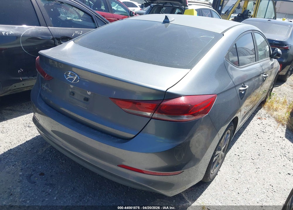 2017 HYUNDAI ELANTRA SE VIN: KMHD84LF5HU151921