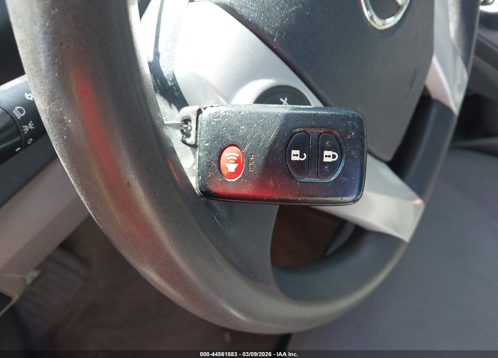 2010 TOYOTA PRIUS III VIN: JTDKN3DU7A0170608