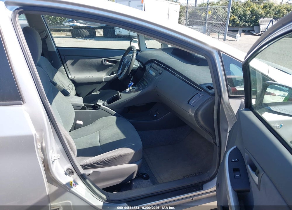 2010 TOYOTA PRIUS III VIN: JTDKN3DU7A0170608