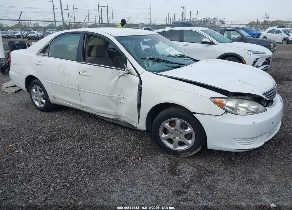 2005 TOYOTA CAMRY LE VIN: 4T1BE32K35U619195