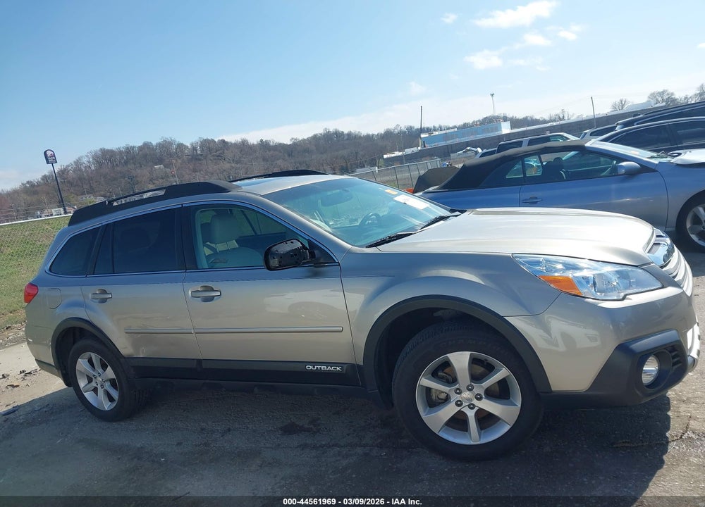 2014 SUBARU OUTBACK 2.5I LIMITED VIN: 4S4BRCLC0E3264777