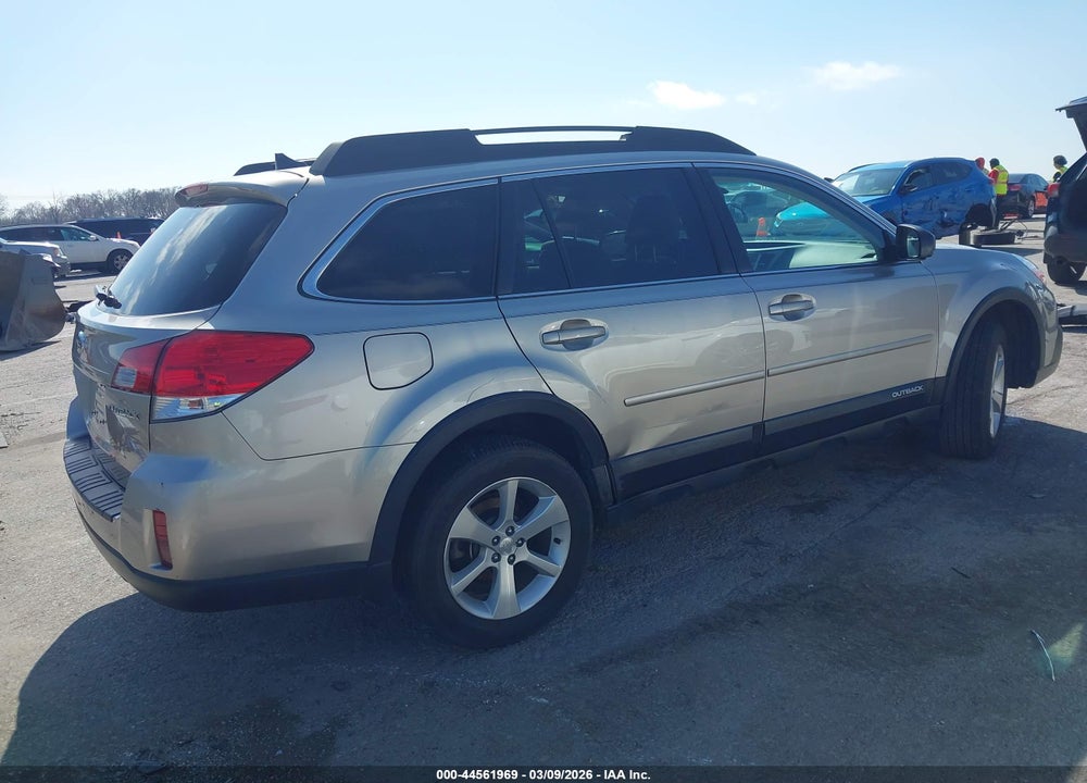 2014 SUBARU OUTBACK 2.5I LIMITED VIN: 4S4BRCLC0E3264777