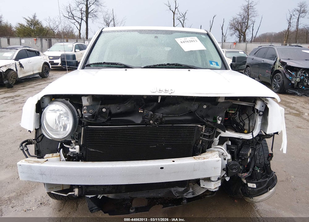 2016 JEEP PATRIOT HIGH ALTITUDE EDITION VIN: 1C4NJRFB2GD523295
