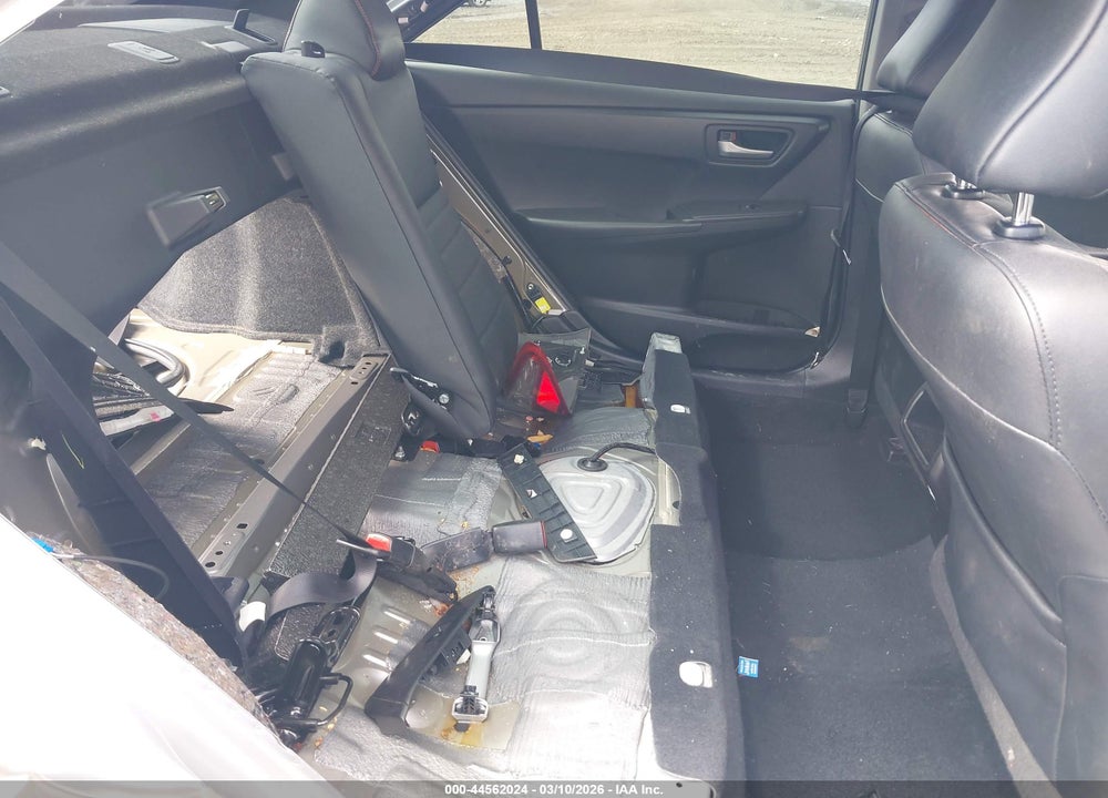 2017 TOYOTA CAMRY SE VIN: 4T1BF1FK6HU313253