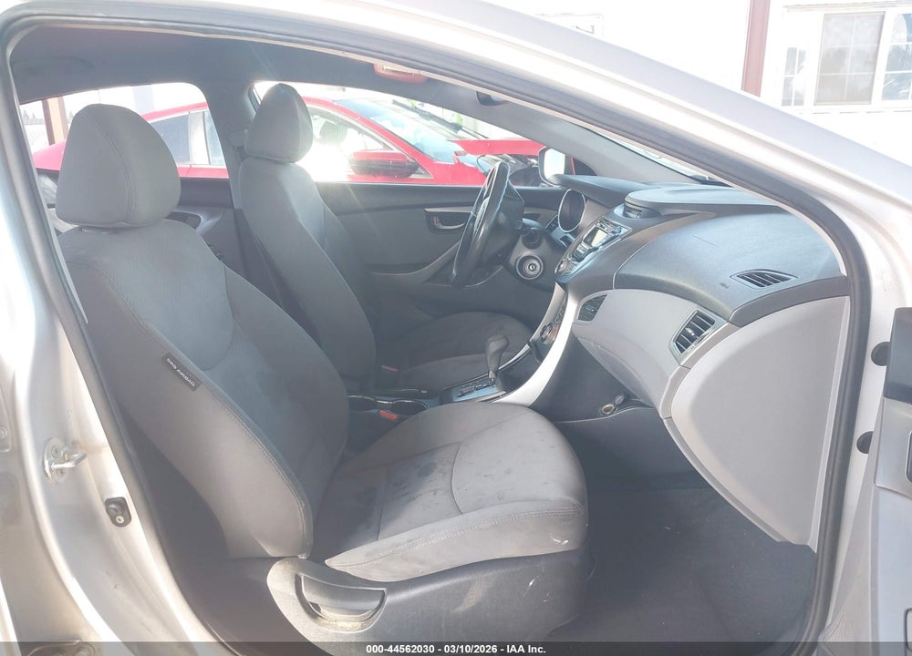 2013 HYUNDAI ELANTRA GLS/LIMITED VIN: KMHDH4AE1DU585189