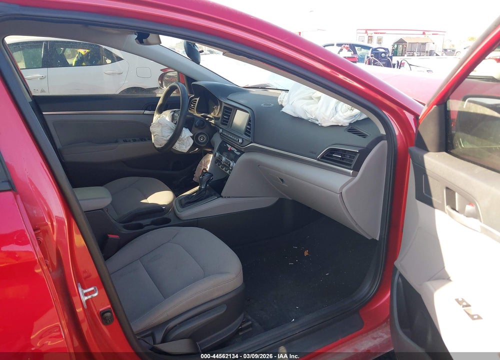 2020 HYUNDAI ELANTRA SEL VIN: 5NPD84LF7LH621289
