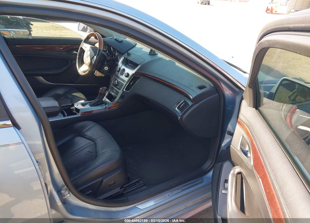 2013 CADILLAC CTS LUXURY VIN: 1G6DE5E55D0120258