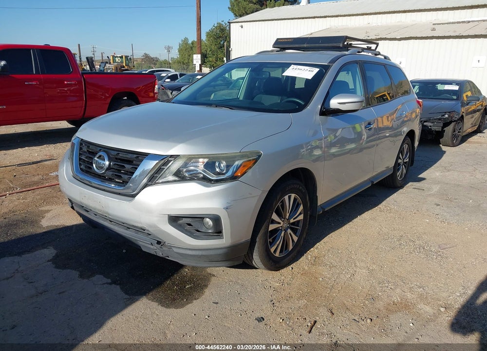 2017 NISSAN PATHFINDER SV VIN: 5N1DR2MN0HC605165