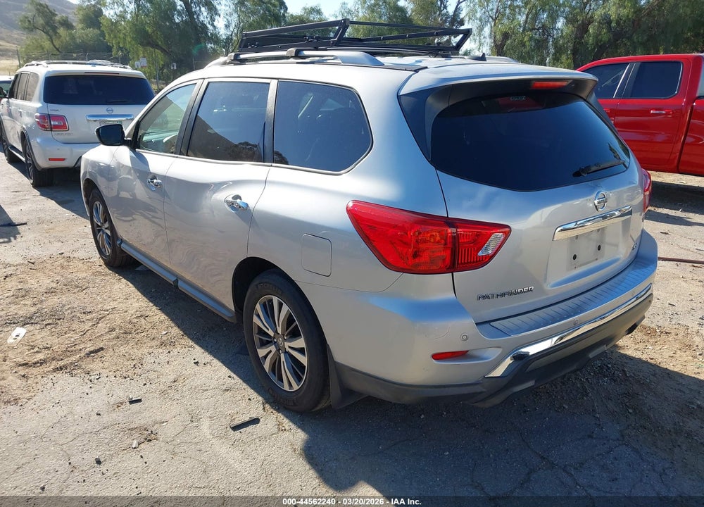 2017 NISSAN PATHFINDER SV VIN: 5N1DR2MN0HC605165