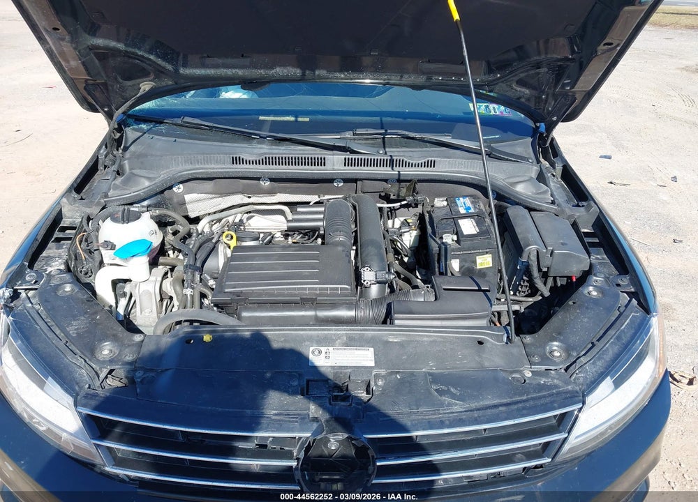 2017 VOLKSWAGEN JETTA 1.4T SE VIN: 3VWB67AJ2HM341588