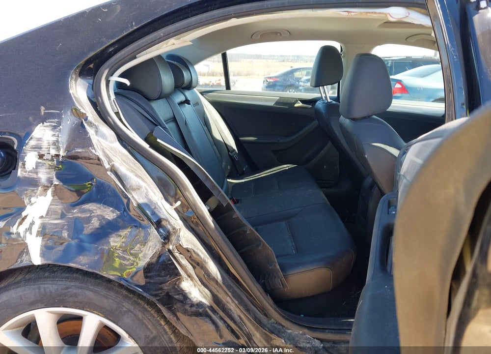 2017 VOLKSWAGEN JETTA 1.4T SE VIN: 3VWB67AJ2HM341588