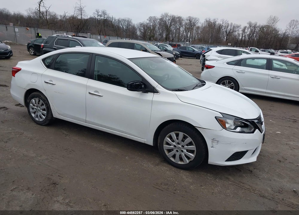 2018 NISSAN SENTRA S VIN: 3N1AB7AP5JY207321