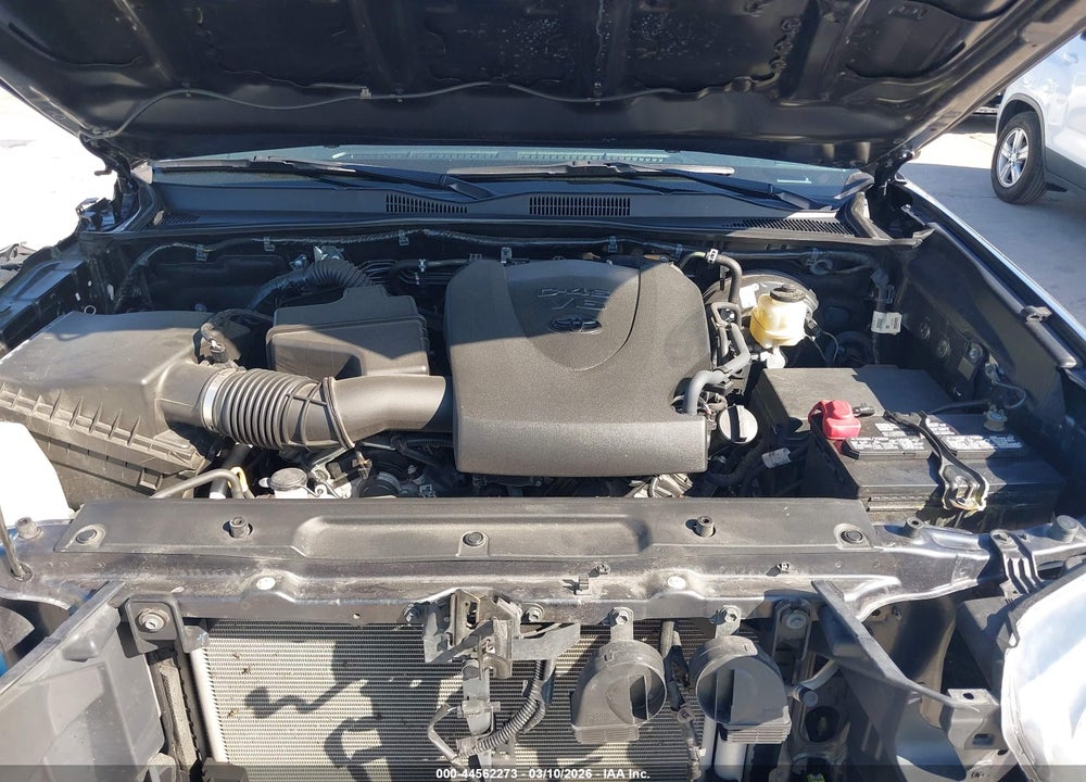 2022 TOYOTA TACOMA SR5 V6 VIN: 3TMAZ5CN0NM168482