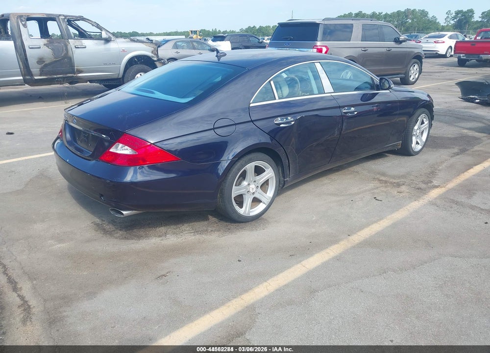 2007 MERCEDES-BENZ CLS 550 VIN: WDDDJ72X07A107612
