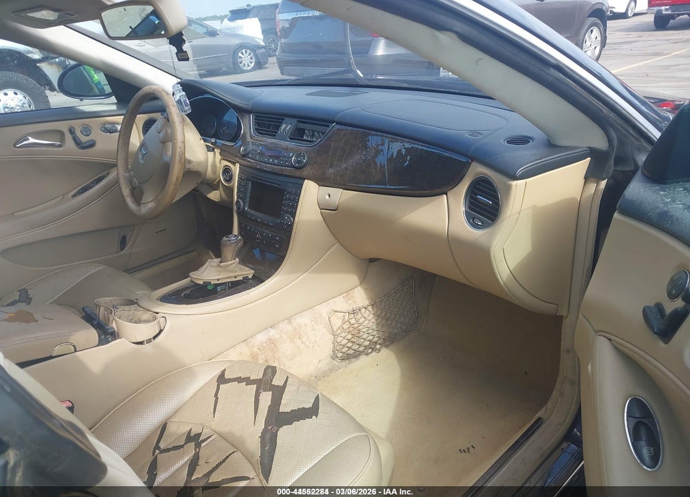 2007 MERCEDES-BENZ CLS 550 VIN: WDDDJ72X07A107612