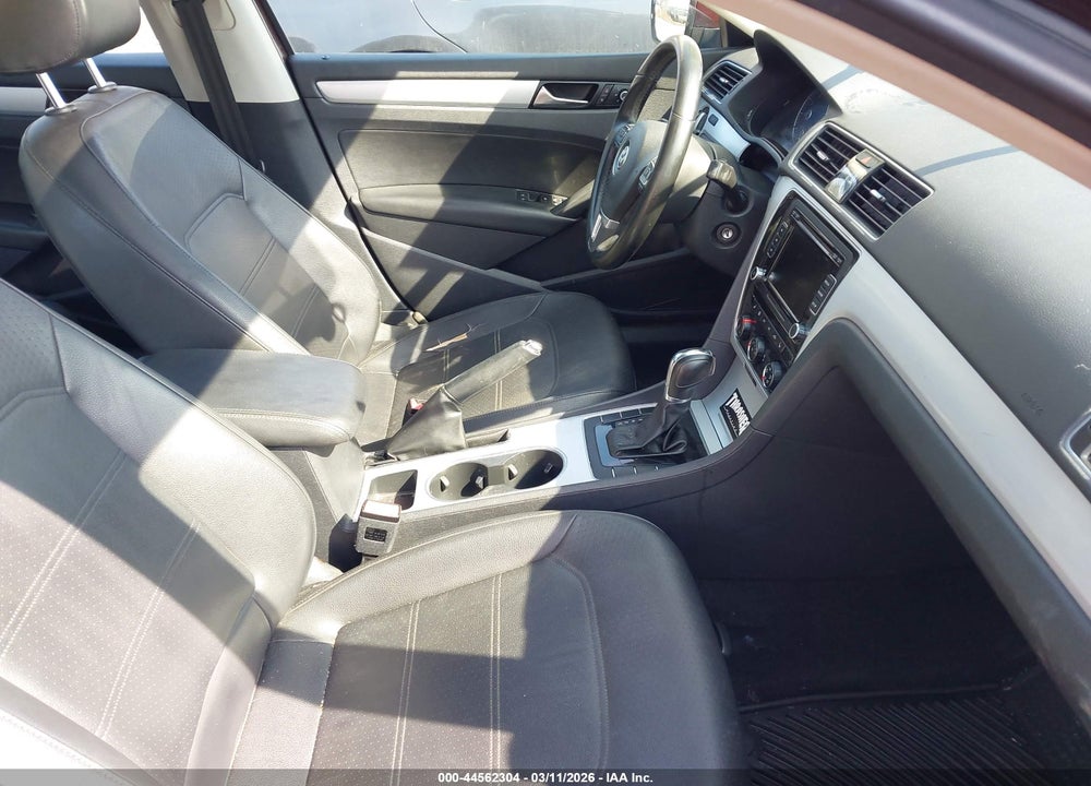 2013 VOLKSWAGEN PASSAT 2.5L SE VIN: 1VWBP7A36DC046438